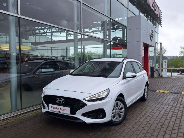 Hyundai i30 Universalas Benzinas