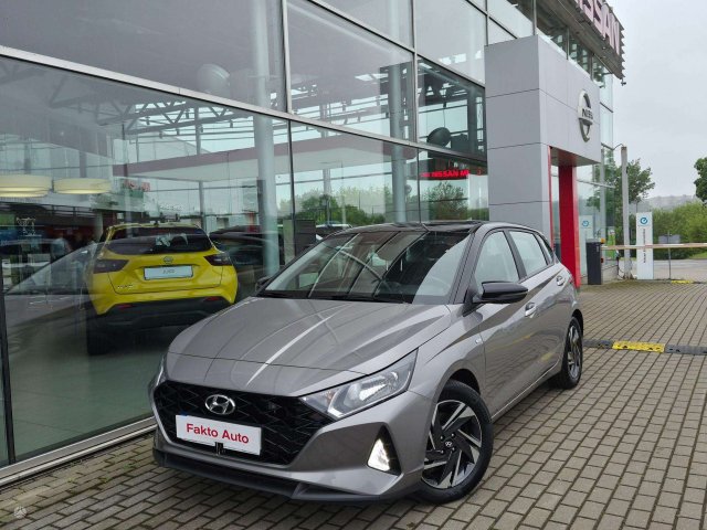 Hyundai i20 Visureigis / Krosoveris Benzinas / elektra