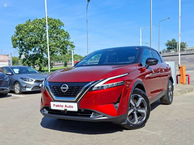 Nissan Qashqai Visureigis / Krosoveris Benzinas / elektra