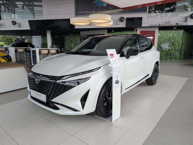 Nissan Qashqai Visureigis / Krosoveris Benzinas / elektra