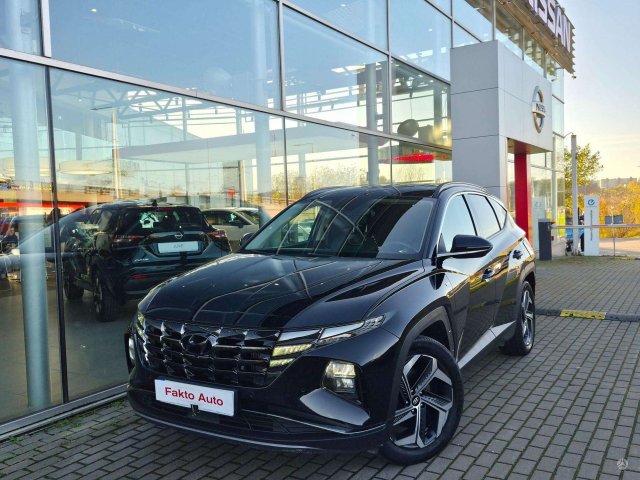 Hyundai Tucson Visureigis / Krosoveris Benzinas / elektra