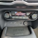 Nissan Juke Visureigis / Krosoveris Benzinas / elektra nuotrauka 22