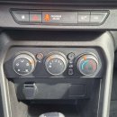 Dacia Sandero Hečbekas Benzinas nuotrauka 10